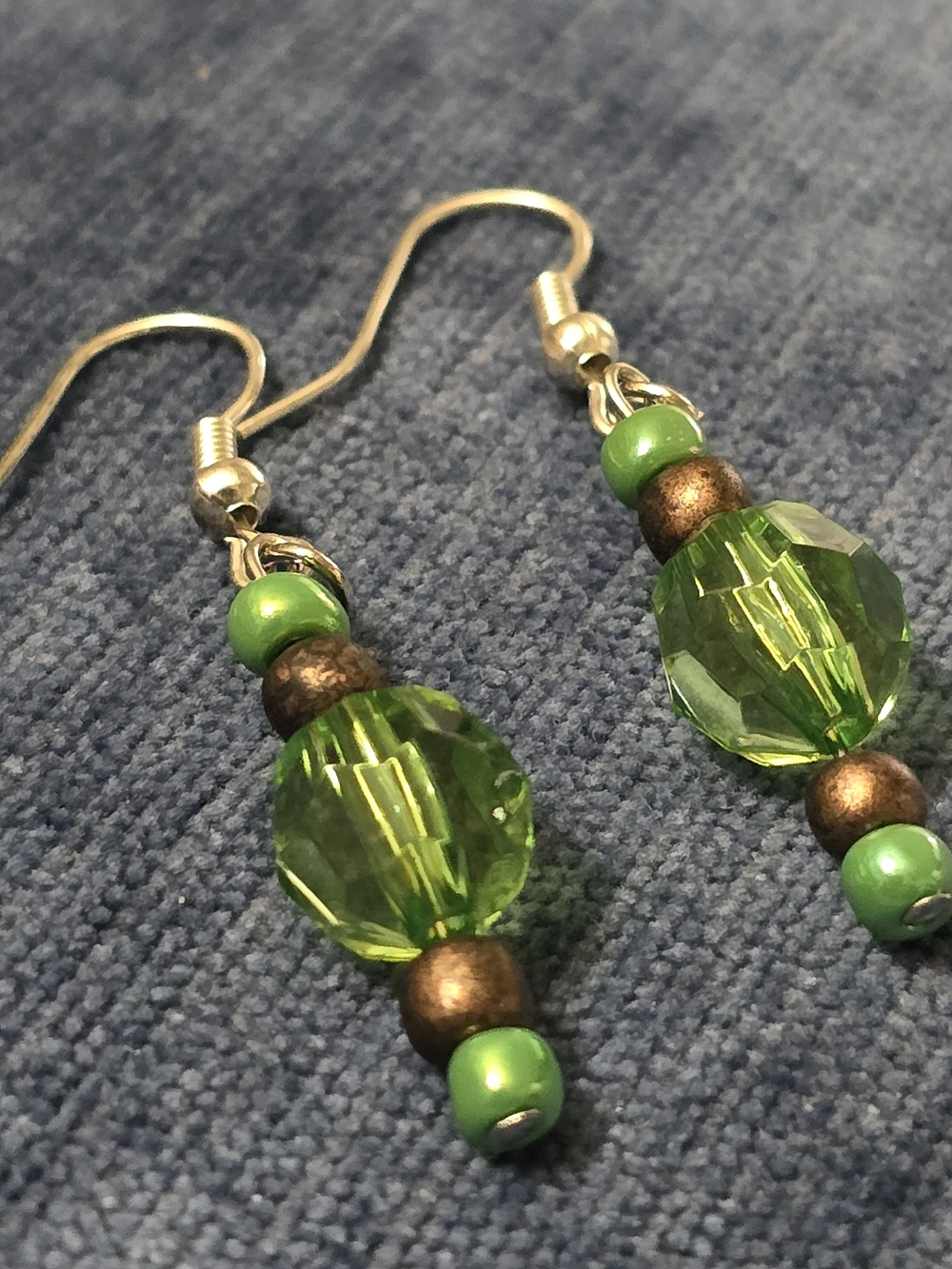 Green Faceted Bead Drop Earrings with Metallic Accents - Picture 3 of 4